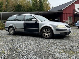 Volkswagen Passat Variant 1.8 T. Besiktigad till 2025-11-01