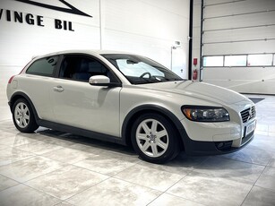 Volvo C30 2.0 / Momentum / Drag / M värmare / Euro 4