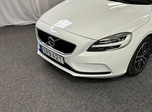 Volvo V40 T3 Aut Momentum Värmare VoC P-Sensorer Alu