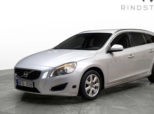 Volvo V60T4F MOMENTUM PDC M-VÄRM 2013, Kombi