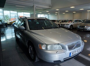 Volvo V70 2.4 Business 140hk Svensksåld