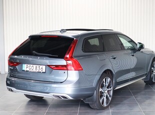 Volvo V90 Cross Country D5 AWD B&W Pano HUD 360-Kamera 235hk