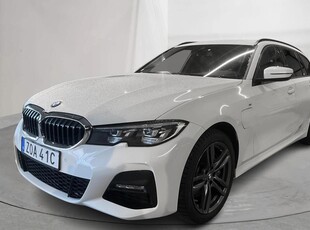 BMW 330e Touring, G21 (292hk)