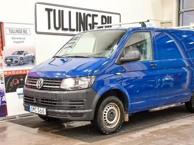 Volkswagen T5Transporter T30 2.0 TDI 4M Carplay Navi Värm Drag 2018, Minibuss