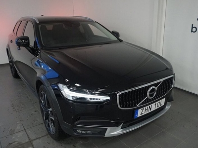 Volvo V90Cross Country D4 AWD Advanced SE III Infällbart drag. backkamera 2020, Kombi