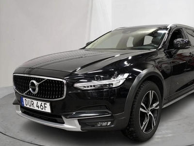 Volvo V90D4 Cross Country AWD 2020, Kombi