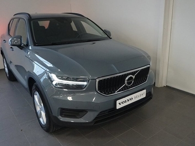 Volvo XC40T2 FWD Momentum Core Backkamera 2021, SUV