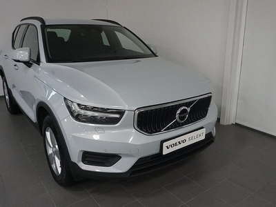 Volvo XC40T2 FWD Momentum Core Backkamera 2021, SUV