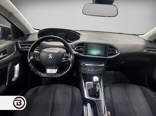 Peugeot 308 1.6 e-HDi Active Panorama Drag 116hk 690kr/mån