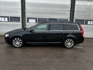 Volvo V70 D2 Geartronic Momentum Dragkrok Ny servad