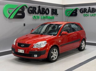 Kia Rio1.4 AUTOMAT NYBES RÄNTA 36-MÅNADER 2008, Halvkombi