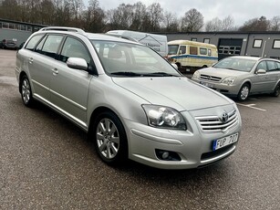 Toyota Avensis Kombi 2.0 D-4 VVT-i Euro 4