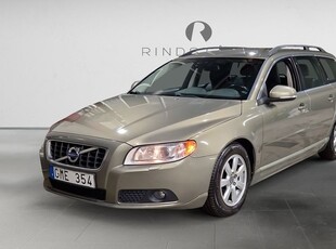 Volvo V701.6 DRIVe MOMENTUM D-VÄRM PDC KAMREM BYTT 2012, Kombi