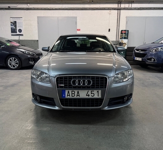 Audi A4 Sedan 2.0TFSI Quattro Comfort S-Line Auto Drag 200hk