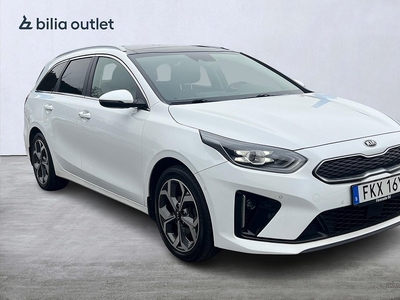 Kia CEED Sportswagon Plug-in DCT Navi B-Kam Pano 141hk