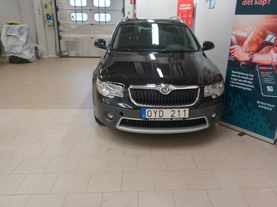 Skoda Superb Kombi 2.0 TDI 4x4 Euro 5