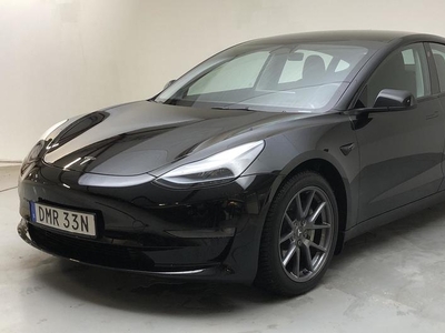 Tesla Model 3Long Range Dual Motor AWD 2023, Halvkombi