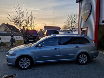 Toyota Avensis Kombi 2.0 D-4 VVT-i Manuell, 147hk Takluka