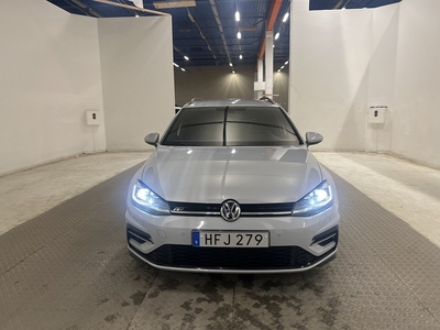 Volkswagen Golf 1.5 TSI DSG 150hk R-Line Cockpit B-kamera