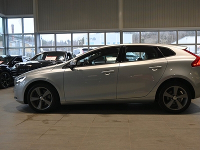 Volvo V40 D2 Aut 120hk Momentum Business Adv VOC