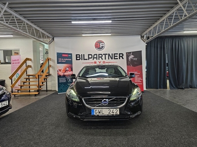 Volvo V40 D2 Momentum|Backkam|S+V|Skinn|Digital mätarhus