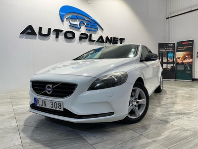 Volvo V40 D3 Momentum Euro 5/NyKamrem/NyServ/P-Värmare/Drag/