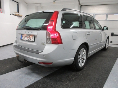 Volvo V50 1.6 D Momentum NYBES ua Drag Värmare 1520 kr skatt