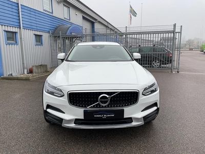 Volvo V90 Cross Country D4 AWD |Kamera|Drag|NyKamrem|