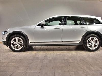 Volvo V90 Cross Country D4 AWD Plus