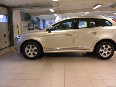 Volvo XC60 D4 AWD Geartronic Classic, Summum Euro 6