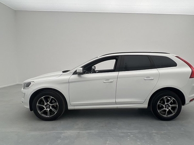 Volvo XC60D4 Momentum VOC P-värme Navi PDC Nybes 2016, SUV