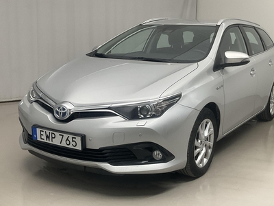 Toyota Auris 1.8 HSD Touring Sports (99hk)