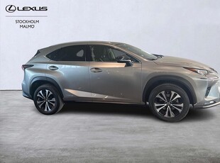 Lexus NX 300h AWD Kyushu Edition Skinnsäten PDC Carplay Dödavinkelvarnare