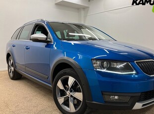 Skoda OctaviaScout 2.0 TDI 4x4 Business Panorama Drag Canton Värmare Kamrem b 2015, Kombi