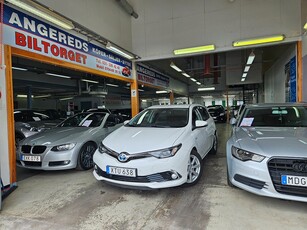 Toyota Auris Hybrid e-CVT 1,8 Euro 6 Automat 0% Ränta