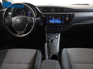 Toyota Auris Tour. Sports Hybrid e-CVT