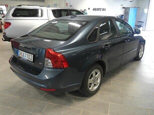 Volvo S40 1.8 Flexifuel Kinetic MT5 (125hk) 1-Ägare/ Bör ses