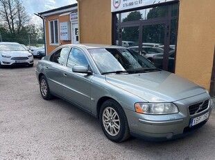 Volvo S602.4 Kinetic Euro 4 Bes Ac, Byte 300 2006, Sedan