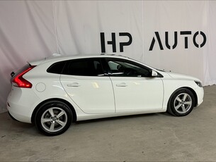 Volvo V40 T2 Kinetic Värmare VOC PDC V-hjul dubb