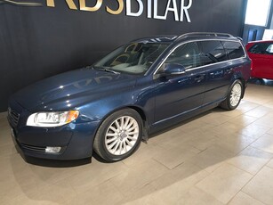 Volvo V70 D4 Geartronic Momentum Euro6 181hk| Drag | Värmare