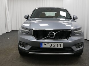 Volvo XC40 T4 AWD Momentum Advanced Edition