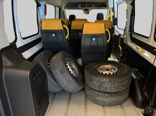 Ford Transit 350 Kombi