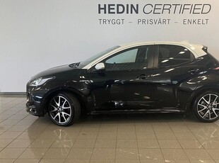 Toyota YarisElhybrid STYLE- Låga mil 2020, Halvkombi