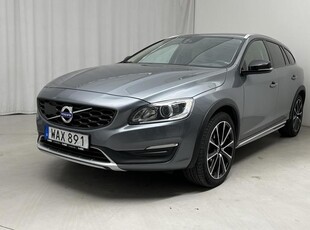 Volvo V60D4 Cross Country AWD 2017, Kombi