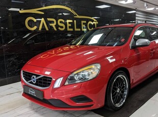 Volvo V60T4 Powershift Momentum R-Design 18