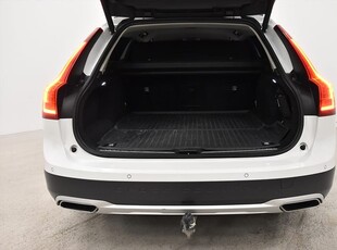 Volvo V90 Cross Country D4 AWD