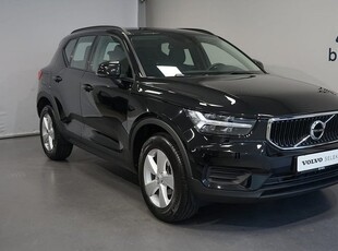 Volvo XC40T2 FWD Momentum Core 2021, SUV