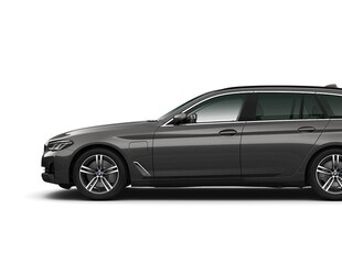 BMW 530e xDrive Touring/ Innovation/ Head-up/ Dragkrok/Nav