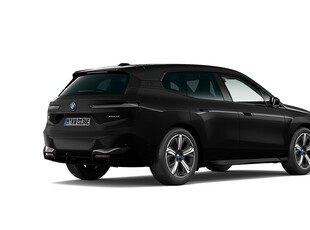 BMW iX xDrive50 / Luftfjädring/ Panorama / Självkörning