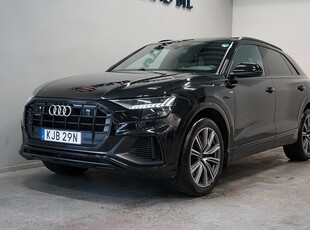 Audi Q8 60 TFSI e quattro 462hk S Line Pano Drag Luftfj Bkam